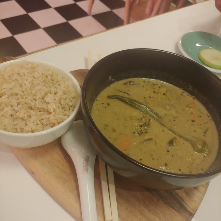 photo of Privé Robertson Quay Thai Green Vegetable Curry shared by @vegananu on  19 Feb 2021 - review