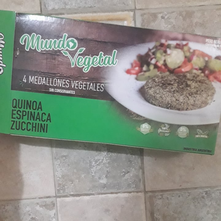 photo of Mundo Vegetal Medallones vegetales Quinoa Espinaca y Zucchini shared by @ecosofia on  21 Dec 2020 - review