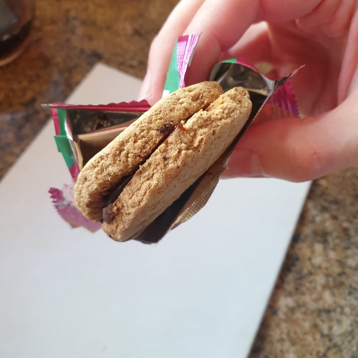 review photo of Nanuki Kuki Chocolate Chips & Salted Caramel shared by @choosingchickpea on 29 Jun 2021 - review
