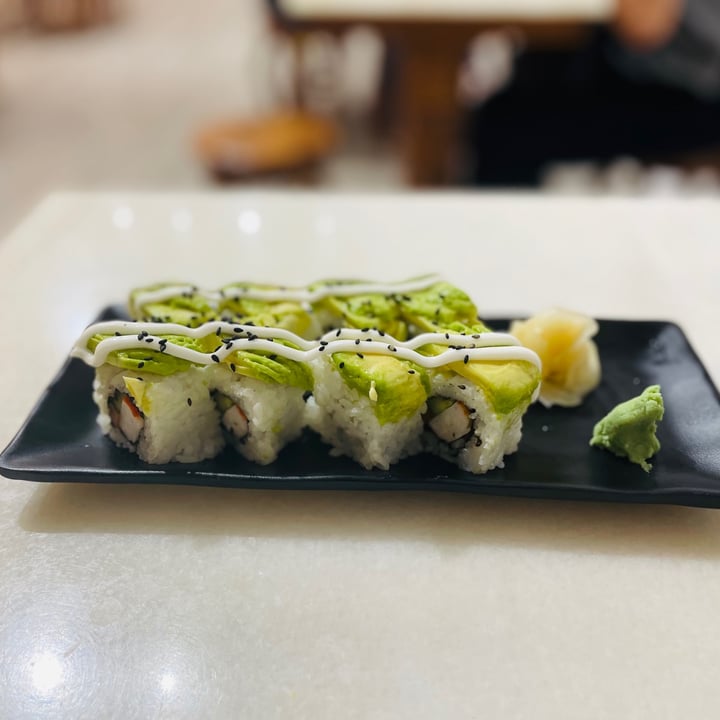 photo of Lucky Cat Avocado Maki shared by @paloma on  24 Mar 2021 - review