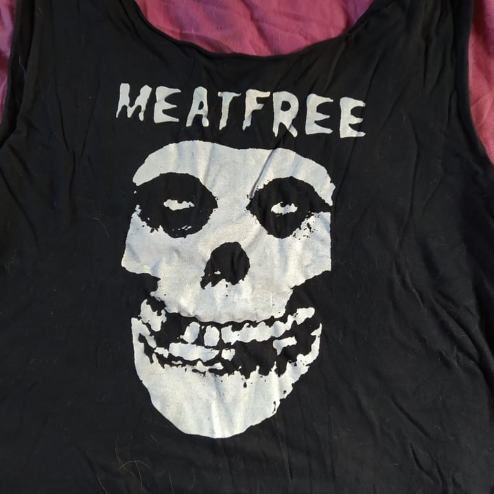 photo of Serigrafía vegana Camiseta meat free shared by @ardora on  08 Jun 2021 - review