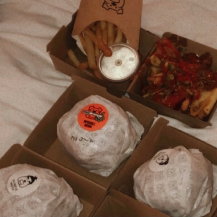 photo of Three Buns Quayside Impossible Vegan Chedda shared by @withwendy on  22 Dec 2020 - review