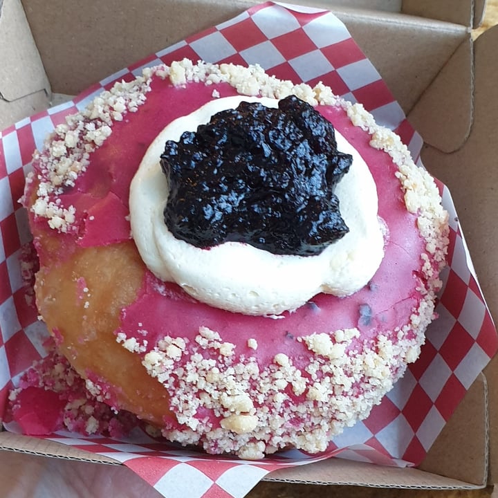 photo of Future Doughnuts Blueberry Cheesecake shared by @lydiahawkins on  15 Jan 2022 - review