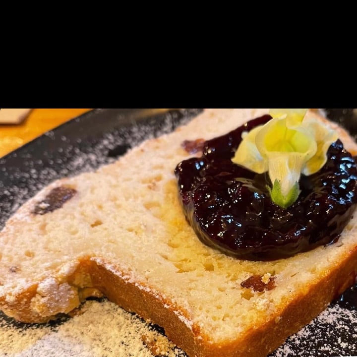 photo of MIMO Vegan Bistro Menú de navidad shared by @carmensanchzmnoz on  05 Jan 2022 - review