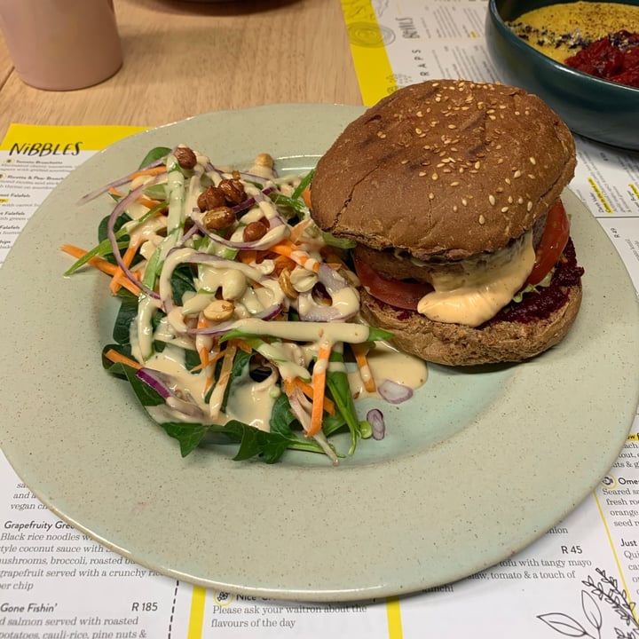 photo of Lexi's Healthy Eatery Beyond Burger shared by @christo on  05 Sep 2020 - review