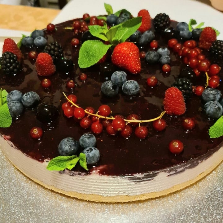 photo of Leccornie Vegan Cheesecake shared by @dadamarti on  15 May 2021 - review
