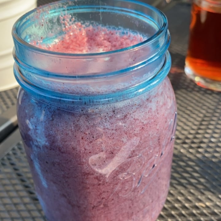 review photo of Casa Macro Licuado Good Berry shared by @deenise on 06 Jun 2021 - review