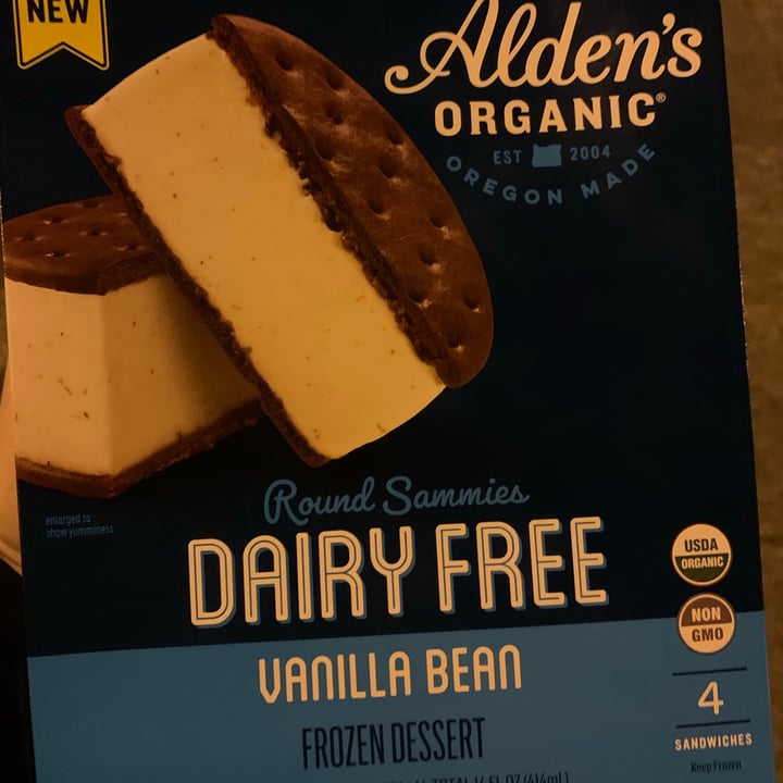 photo of Alden’s Organic Dairy Free Vanilla Bean Round Sammies shared by @brimo3 on  20 May 2021 - review
