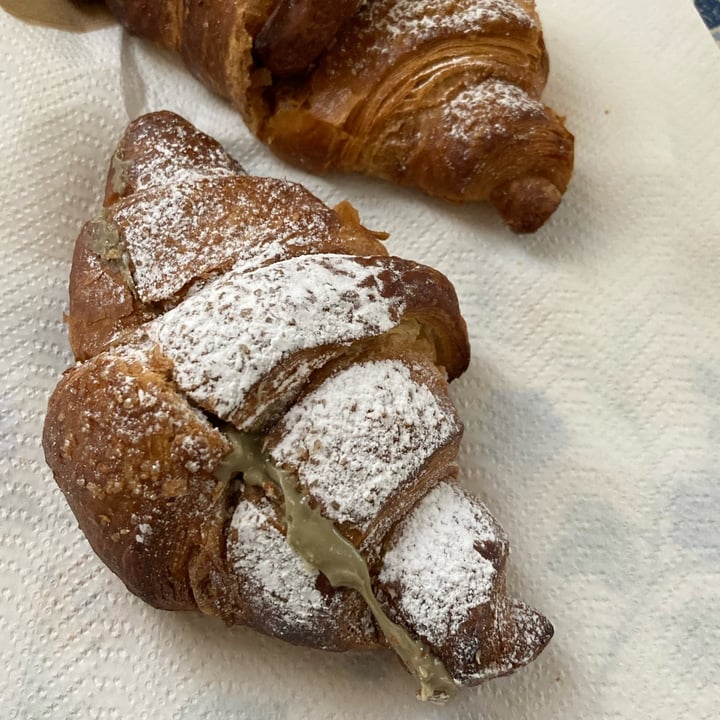 photo of Vegustibus Cornetto al Pistacchio shared by @flasol on  03 Aug 2022 - review