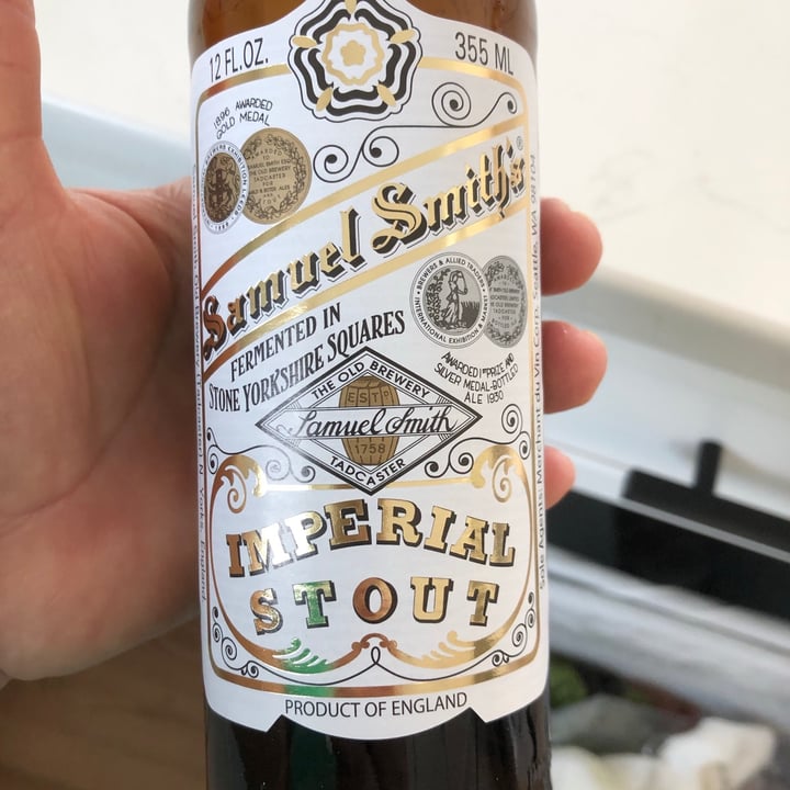 photo of Samuel Smith Old Brewery Imperial Stout shared by @allycat38 on  25 Oct 2021 - review