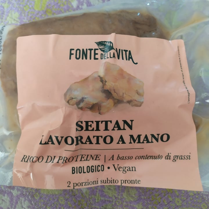 photo of Fonte della vita Seitan Lavorato A Mano shared by @laurasal82 on  27 Apr 2022 - review