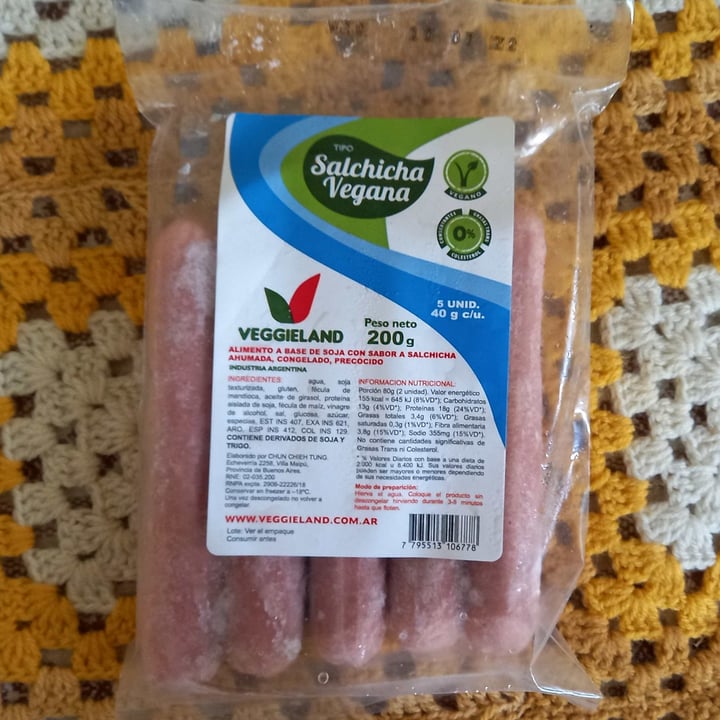 photo of Veggieland Salchichas Veganas shared by @serenajazmin on  24 Jan 2022 - review