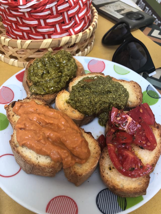「Mix di bruschette」の料理の写真