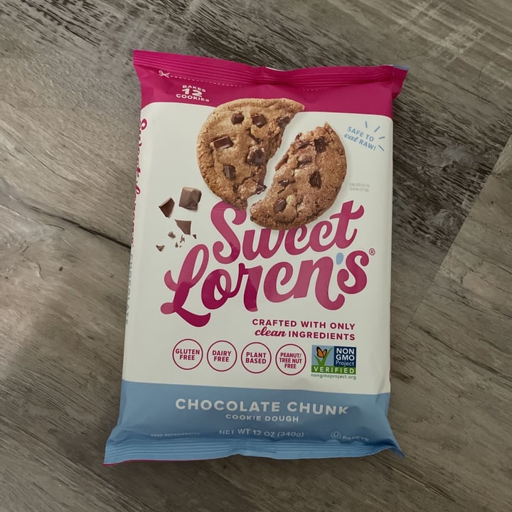 photo of Sweet Loren's Gluten free chocolate chunk cookies shared by @ashrh03 on  20 Aug 2021 - review
