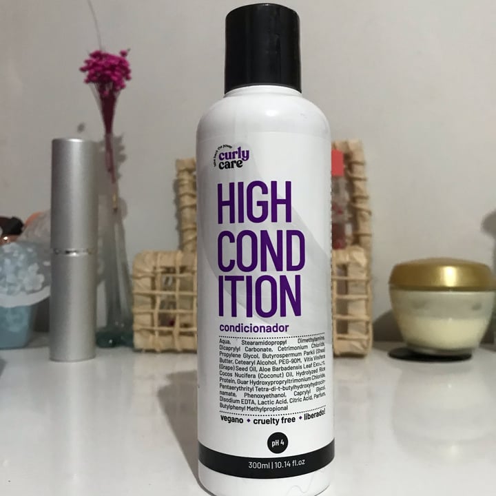 photo of Curly care High Condition shared by @laisscandalera on  30 Apr 2022 - review