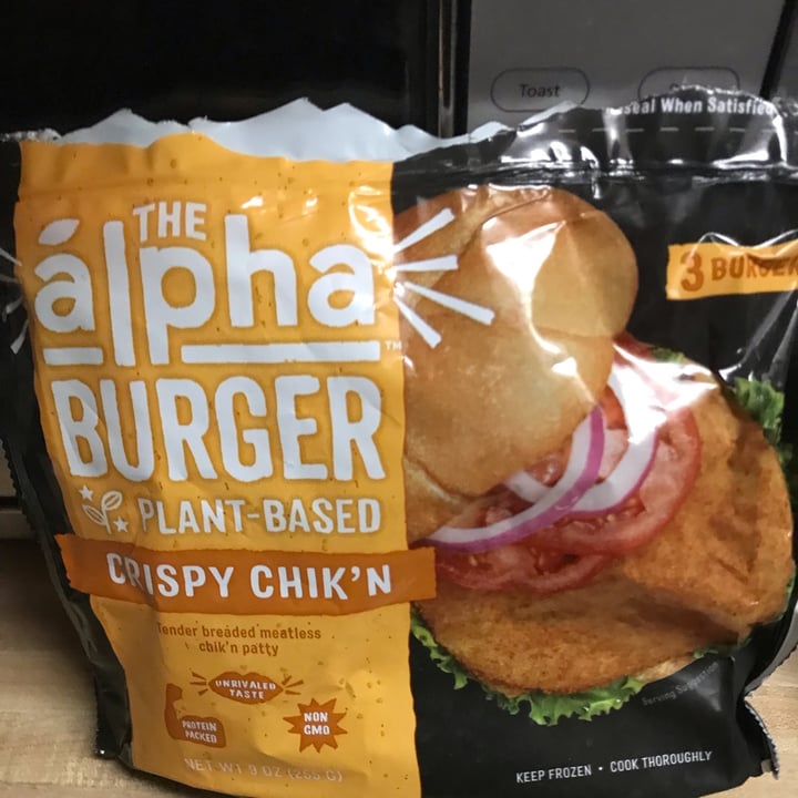 photo of Alpha Foods Crispy Chik'n Burger shared by @pat-frick on  10 Dec 2021 - review