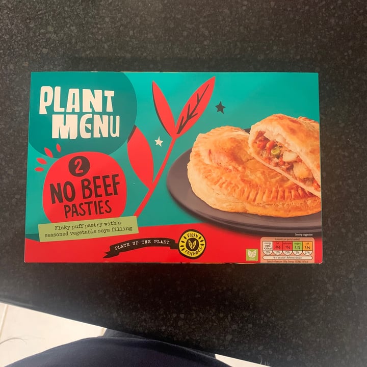 photo of ALDI No beef pasties shared by @ixhxle on  05 Mar 2021 - review