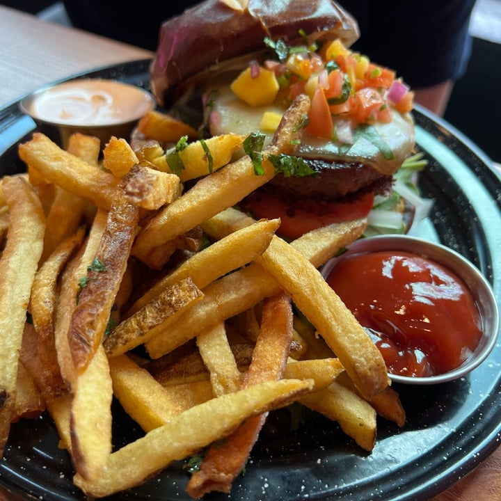 photo of Penelope’s Vegan Taqueria Mexi Burger shared by @berryveganplanet on  14 Jul 2022 - review