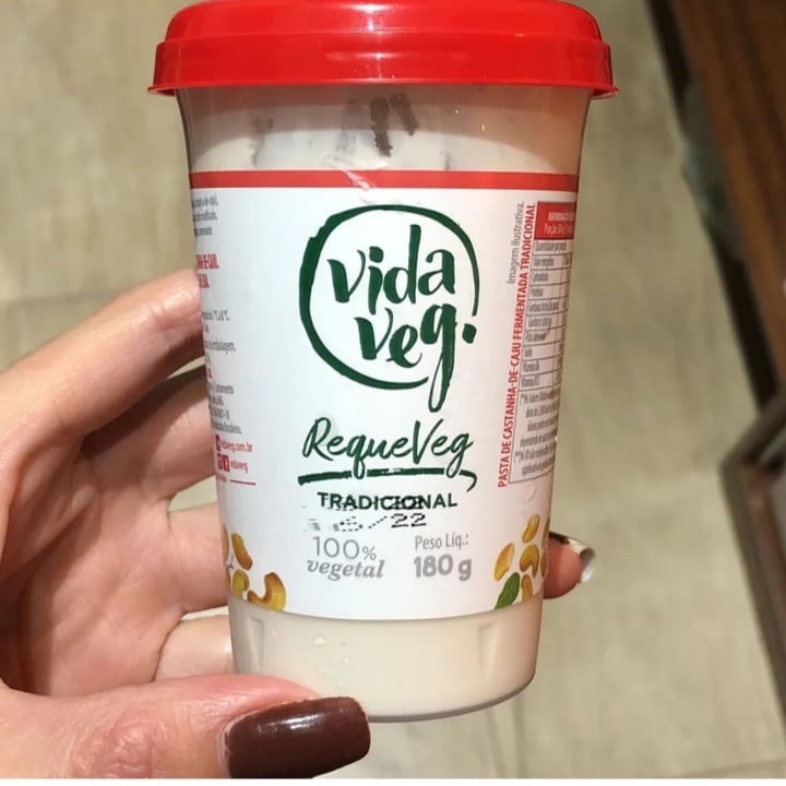 photo of Vida Veg Requeijão Tradicional shared by @simonelivani on  05 May 2022 - review