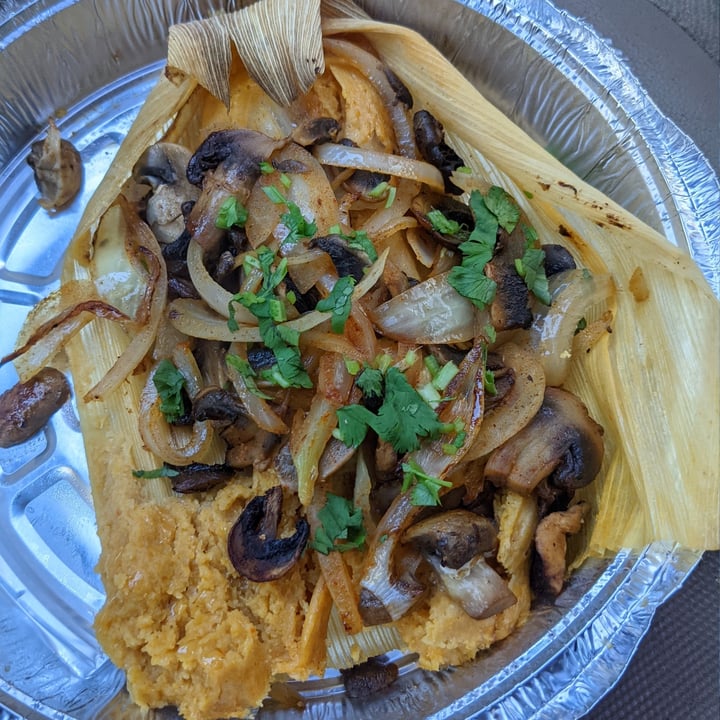 photo of Carlos Poco Loco Vegan tamale shared by @kristikrum on  01 Oct 2021 - review