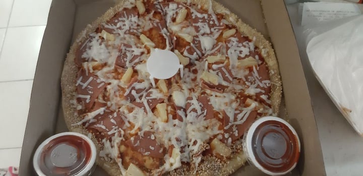 review photo of Rincón veggie Pizza veggie shared by @jadesucot on 19 Apr 2020 - review