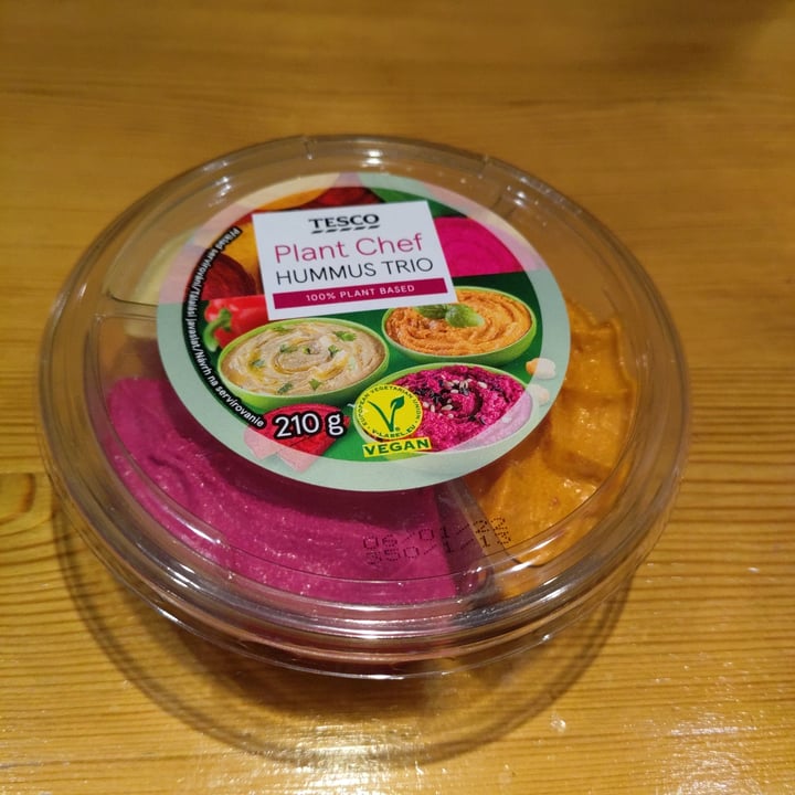 review photo of Tesco Plant Chef Hummus Trio shared by @basedplants on 31 Dec 2021 - review