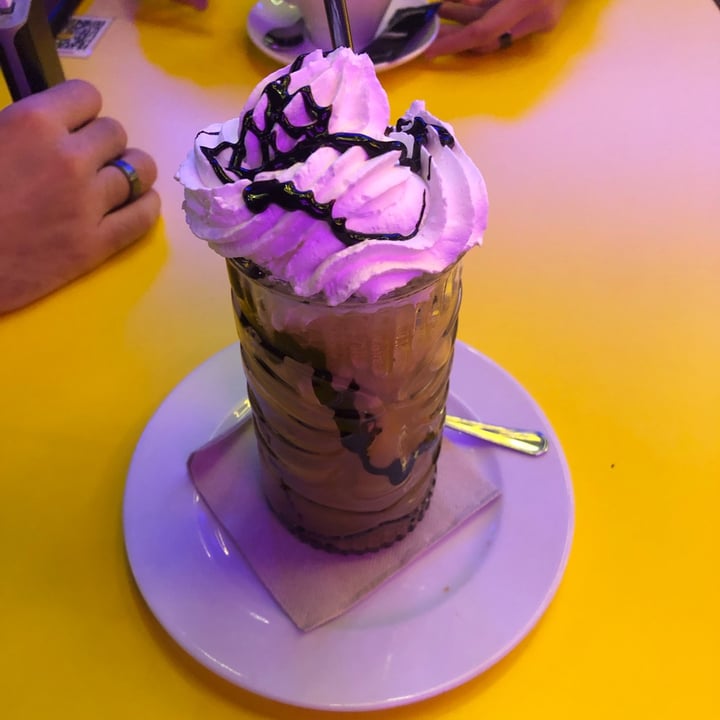 review photo of Freedom Pizza frapé shared by @lunapimentel on 21 Apr 2022 - review