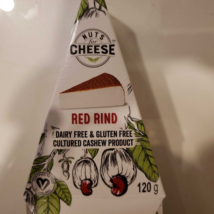 review photo of Nuts For Cheese Red Rind shared by @ikacso on 29 Aug 2019 - review