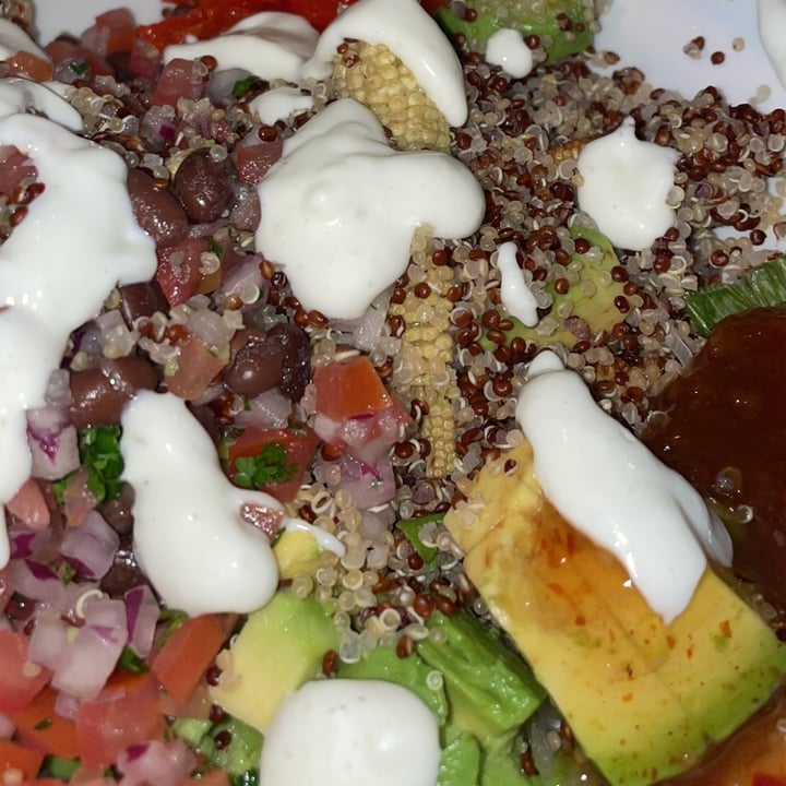 photo of Kaylee's Eatery Taco Bowl shared by @kathrynsveganjourney on  20 Oct 2021 - review