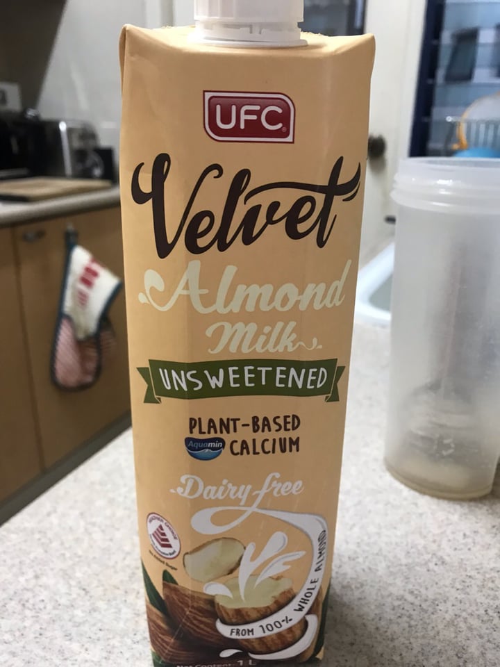 photo of UFC Almond Milk Unsweetened shared by @vegasauras on  27 Mar 2020 - review
