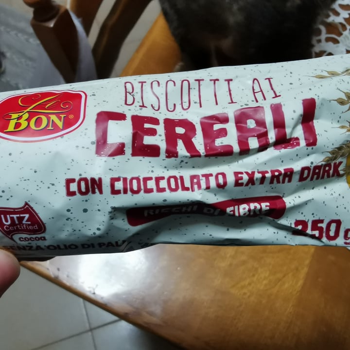 photo of Le bon Biscotti Ai Cereali Con Cioccolato shared by @cassandrissima on  12 Jan 2021 - review