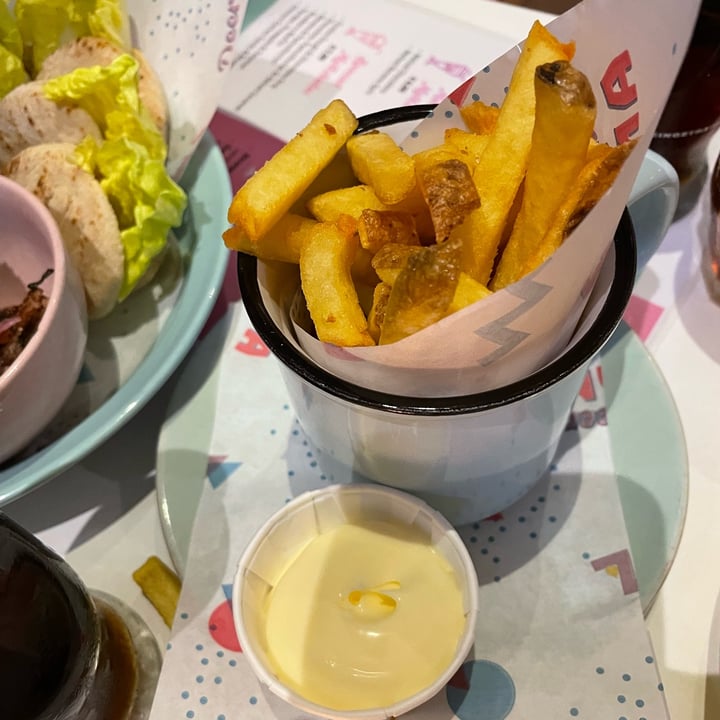 photo of Deer Mama Vegan Mylk & Burger Bar Fries shared by @holasoymylk on  09 Jun 2022 - review