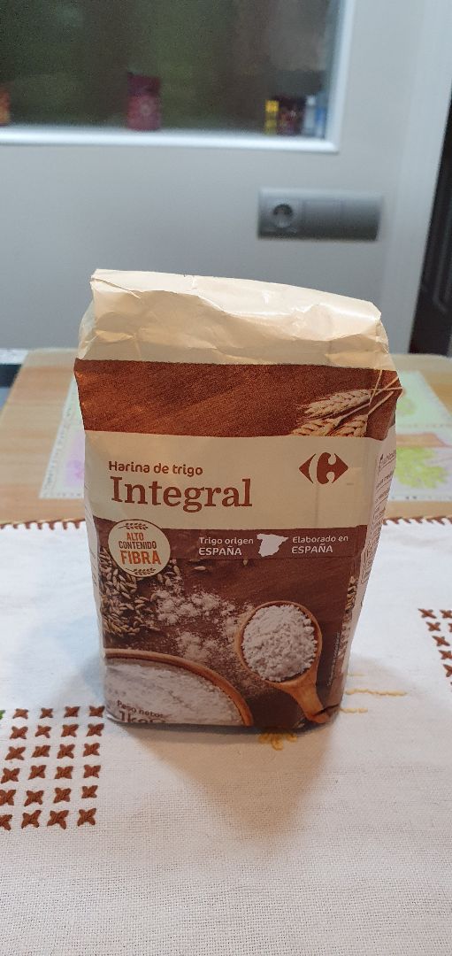 photo of Carrefour Harina de trigo integral shared by @mariencd on  01 Mar 2020 - review