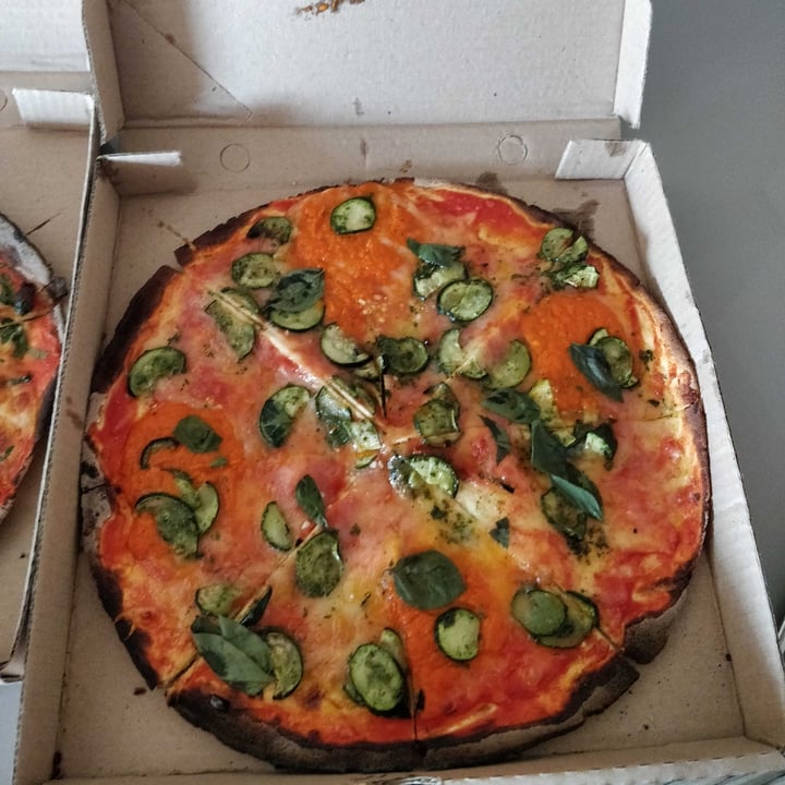 photo of The Firehouse Vegan Essenwood Pizza shared by @davidstig on  09 Jun 2022 - review
