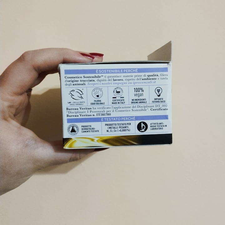 review photo of I Provenzali Crema Viso Antirughe Biologica Argan shared by @ettasaretta on 05 Apr 2022 - review
