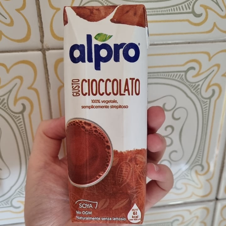 photo of Alpro Gusto Cioccolato shared by @amandamrt on  03 Aug 2022 - review