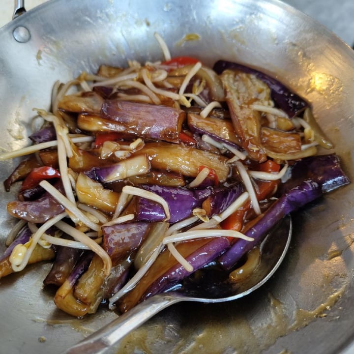 review photo of Long Chang Pentola di Fuoco con Melanzane shared by @margarina on 06 Oct 2022 - review