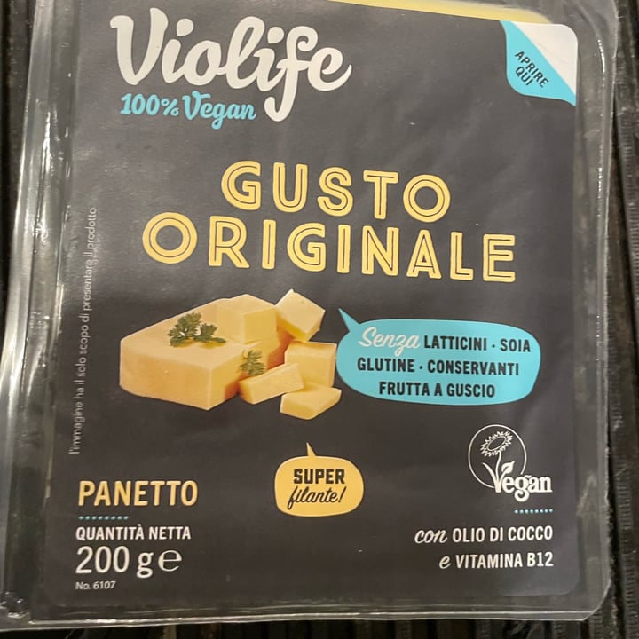 photo of Violife panetto gusto originale shared by @lapalermitanavegana on  17 Jun 2022 - review