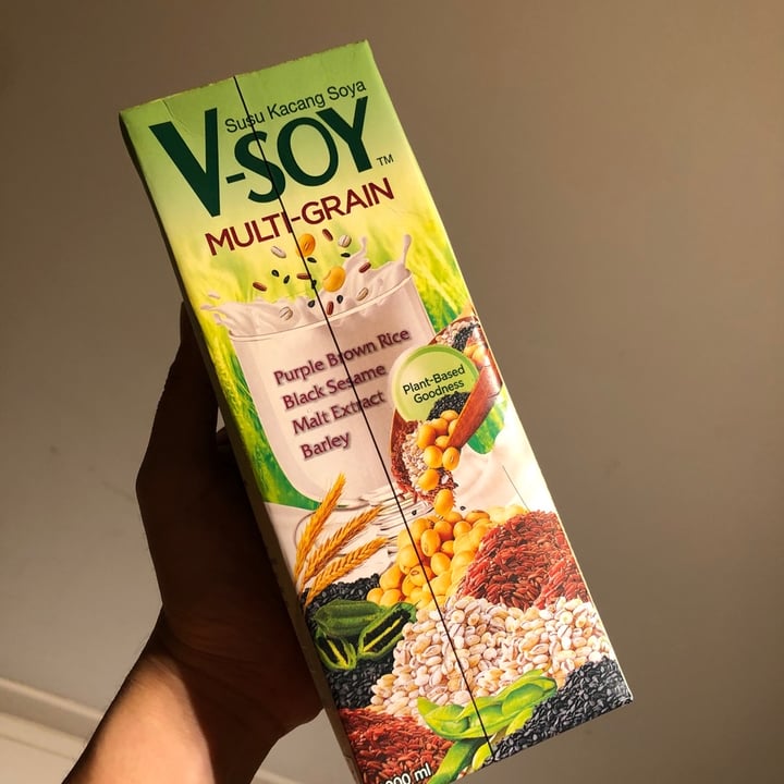 photo of V-Soy Multi Grain Soy Milk shared by @plantbasedmum on  21 Nov 2019 - review