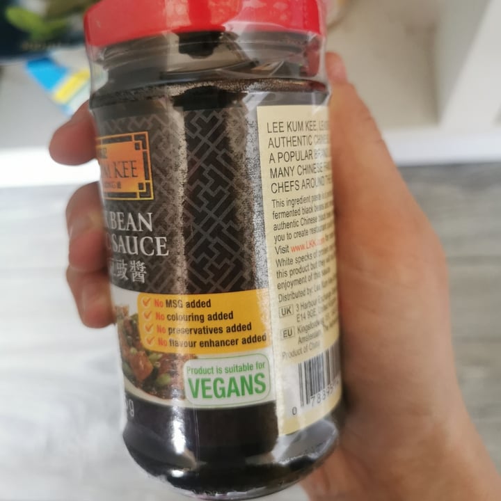 photo of Lee Kum Kee Black bean garlic sauce shared by @margherita2030 on  09 Apr 2022 - review