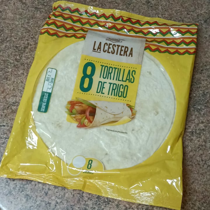 photo of La Cestera Tortillas de trigo shared by @-comida-happyhour on  01 Mar 2022 - review