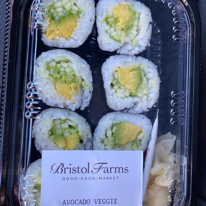 photo of Avocado  Veggie Roll Veggie sushi shared by @marinadelrey on  11 May 2022 - review