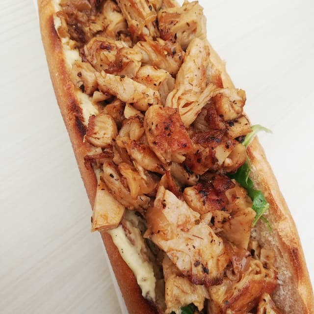 Photo of the dish “Vegan Frankfurt Sandwich: Heura”