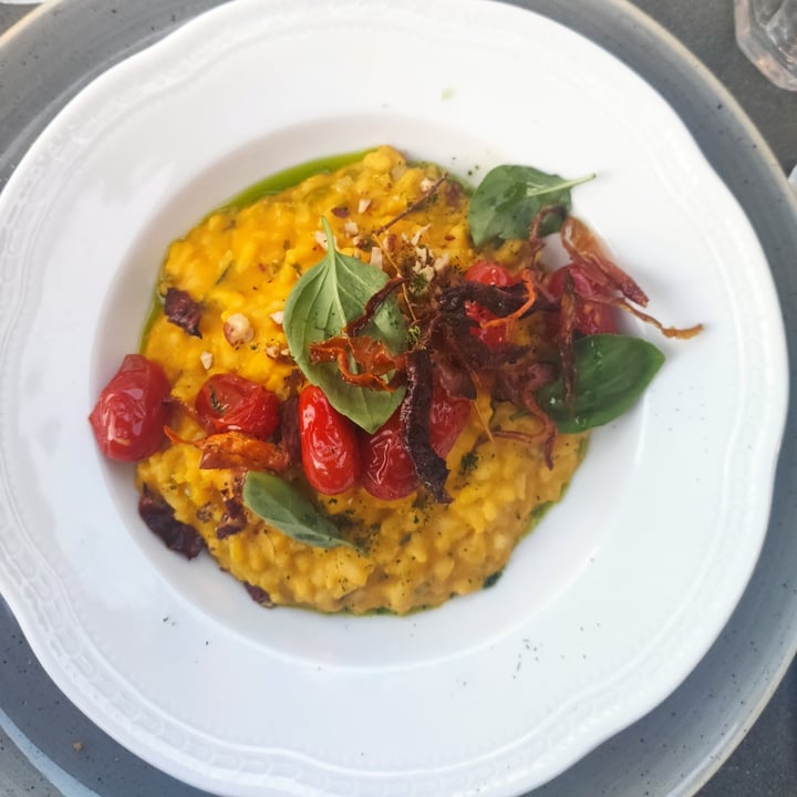 review photo of Agriturismo I Pini Risotto alla zucca con pomodorini e peperone crusco shared by @mrburton on 27 Nov 2021 - review