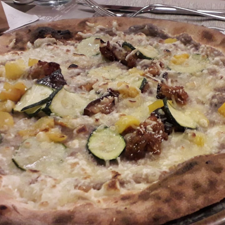 photo of Birra & Farina Pizza Verdurella shared by @lagio on  05 Aug 2022 - review