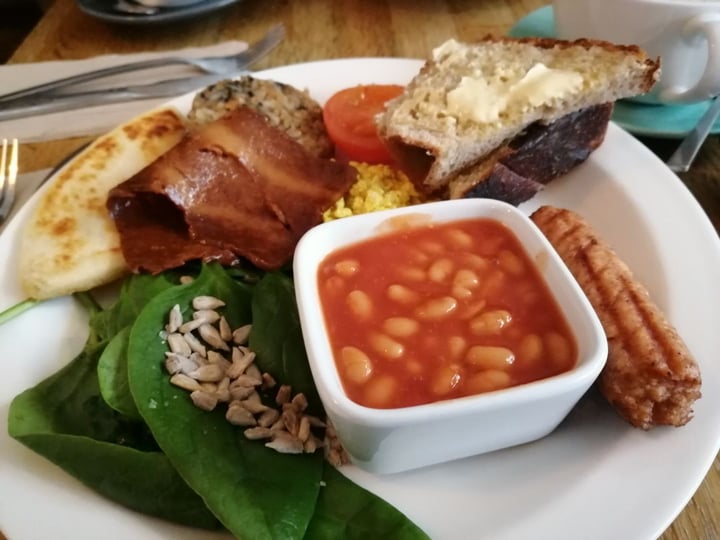 photo of Chapter One Coffee Shop Cooked breakfast shared by @lawrie775 on  25 Oct 2019 - review