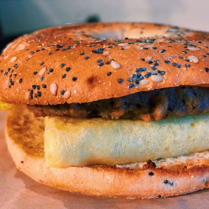 review photo of Peet's Coffee Plant-based Sandwich shared by @groovyjunebug on 31 Jul 2021 - review