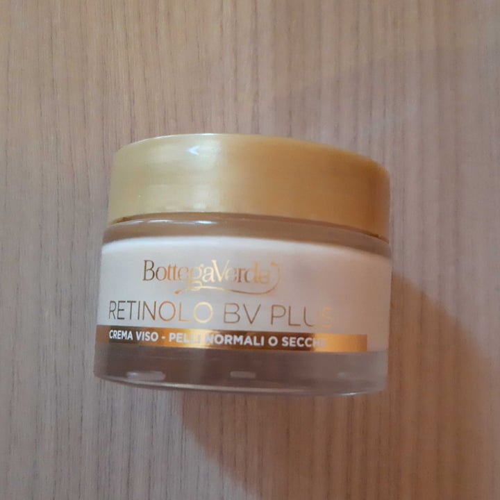 photo of Bottega Verde Retinolo BV PLUS crema viso shared by @lindin on  16 Apr 2022 - review