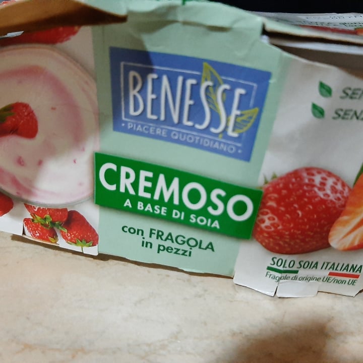 photo of Benèsse Cremoso A Base Di Soia Con Fragola In Pezzi shared by @tokiokeiko90 on  11 Mar 2022 - review