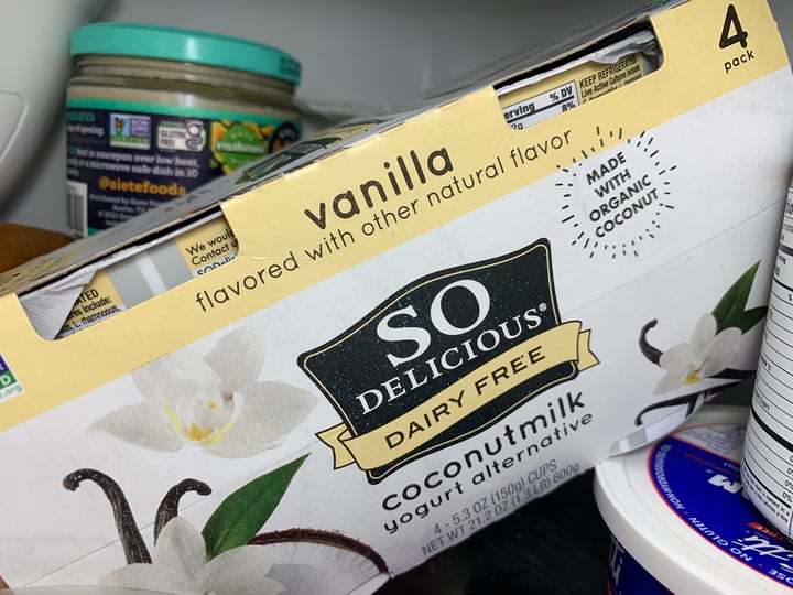 photo of So Delicious Dairy Free Coconutmilk Yogurt Vanilla shared by @jeremytheape on  11 Jun 2022 - review